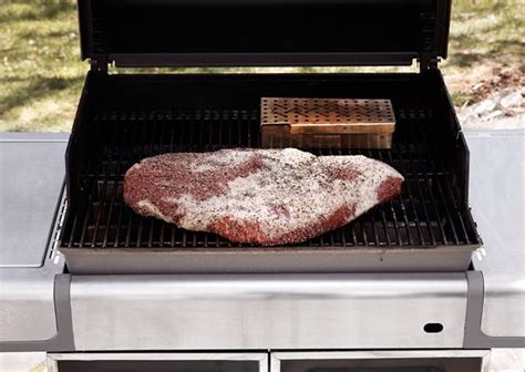 How To Make Texas Style Smoked Brisket In A Gas Grill Bon Appétit