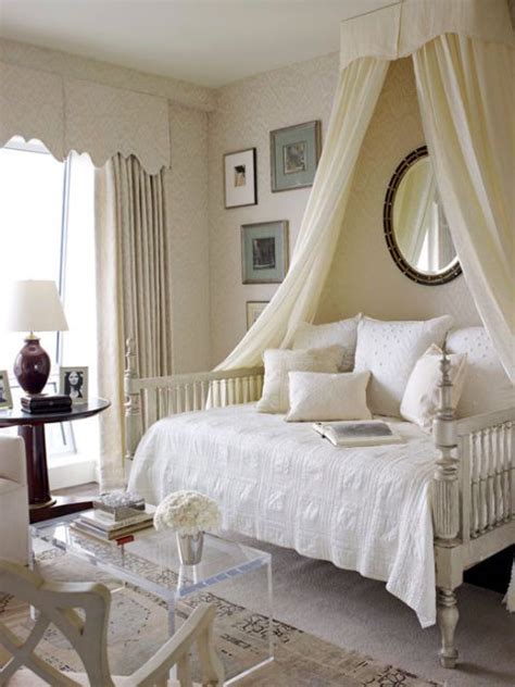 Make Shabby Chic Canopies For Beds