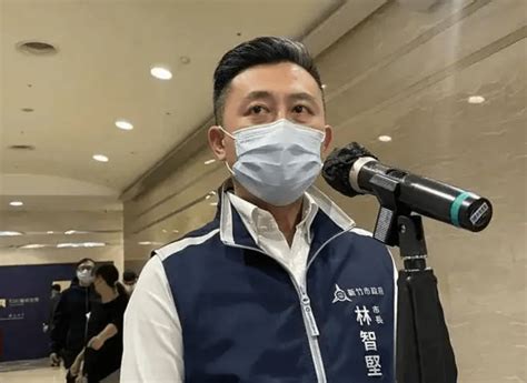 大佬心腹靠假民调“空降”选桃园 民进党内炸锅、支持者大喊“退党”林智坚新竹市郑宝