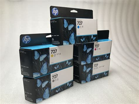 Set Of Hp Ink Cartridges C M Y G Pb For Designjet T T T