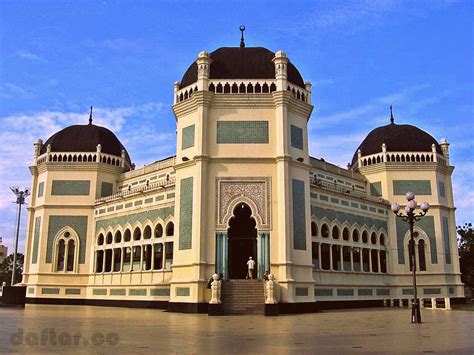 Masjid Raya Ar Risyafah Dibangun Oleh Khalifah Surabayapost Net