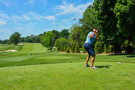 Merion Golf Club (East Course): Weird Flagsticks, World Class Golf