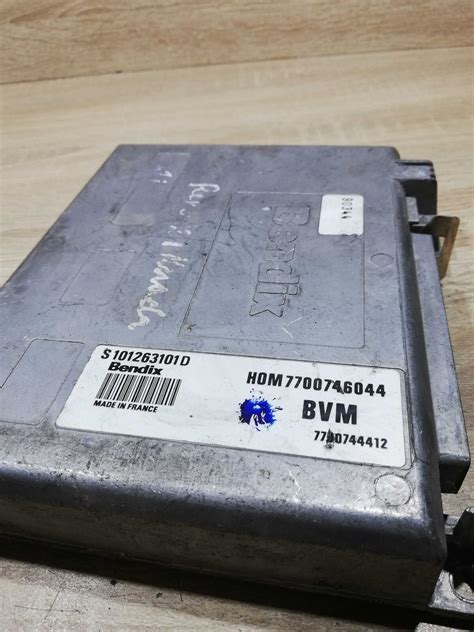 Renault R Hom S D Motor Ecu Engine Module Unit