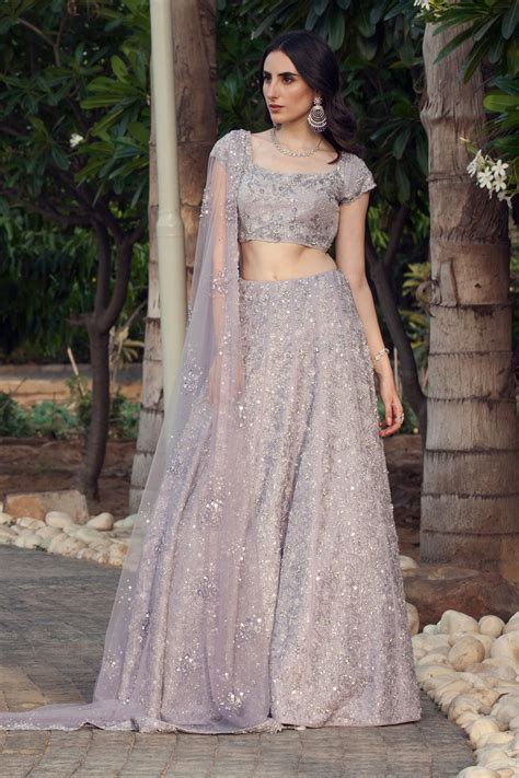 10 Fuss Free Lehengas That Are Perfect For Minimalist Millennial Brides