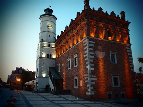 LUBLIN KAZIMIERZ DOLNY SANDOMIERZ PUŁAWY CZARNOLAS novumtravel