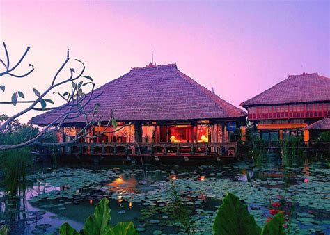 5 Penginapan Mewah Dekat Pantai Di Canggu Bali Romantis