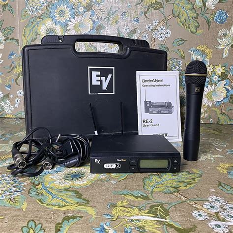 Electro Voice RE 2 Wireless Microphone System Reverb