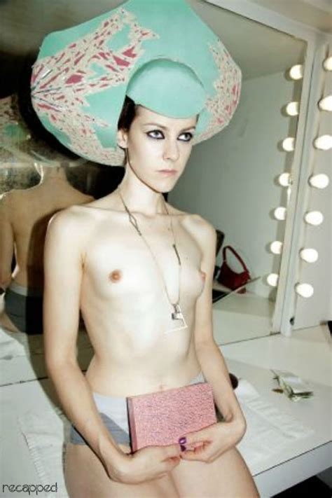 Jena Malone Nude In S Magazine Picture 2011 6 Original Jena Malone