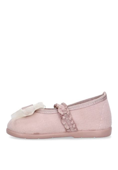 Bailarina niña VULCA BICHA nude