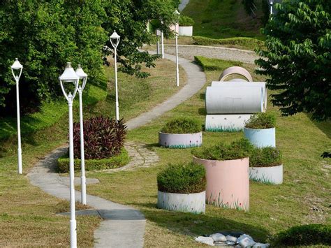 新北 健身健走親子同遊的賞景秘境【五股新冪境夏綠地、新樂園公園】，垃圾山漂亮轉身新綠地！ 美食旅遊 Udn 女子漾