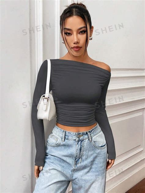 shein  mirella santos shein ezwear solid color uneven collar fold