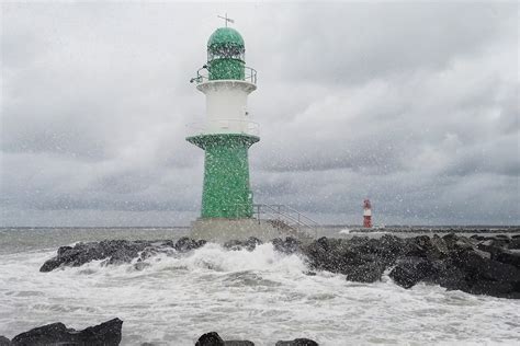 Erneute Warnung Vor Schwerem Sturm Und Orkanb En Rostock Heute