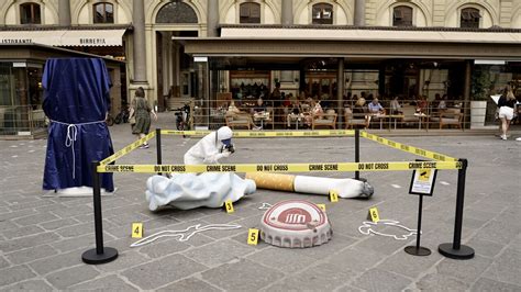 Sbarca A Firenze Piccoli Gesti Grandi Crimini La Campagna Contro L