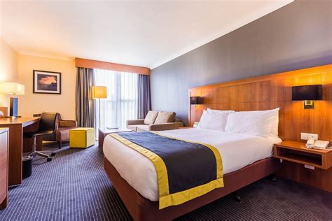 HOLIDAY INN NEWCASTLE - GOSFORTH PARK - Updated 2021 Prices, Hotel ...