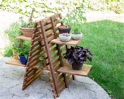 Diy Indooroutdoor Plant Stand For Multiple Plants