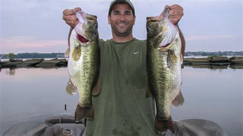 Potomac River Bass Fishing Pounder With Dnr Tag Youtube