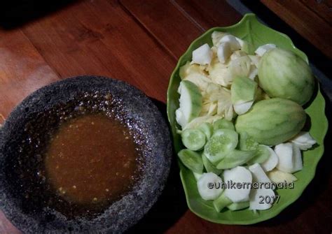 Resep Rujak Buah Simple Oleh Eunike Lala Maranata Cookpad