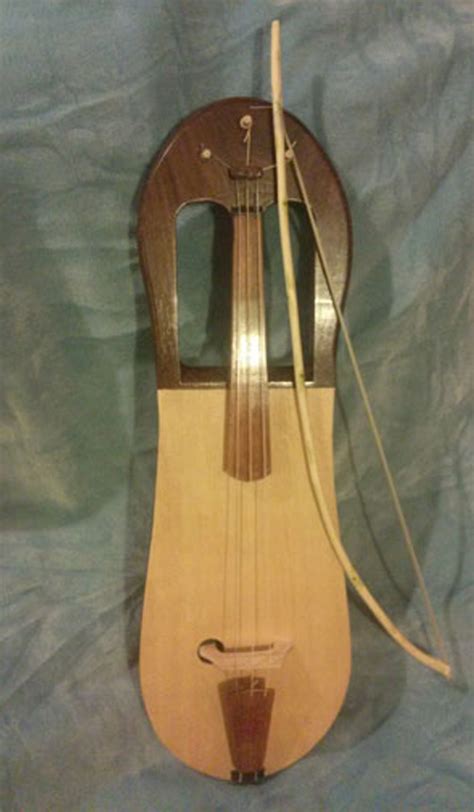 11th Century Crwth Trithant Instruments Of Antiquity