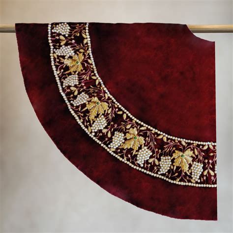 52″ Burgundy Ashwani Velvet Tree Skirt W Gold William Morris Embroidery Sudha Benefit Sale