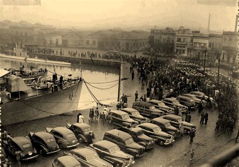 Vuelta de Rocha La Boca Inauguración del monolito en homenaje al