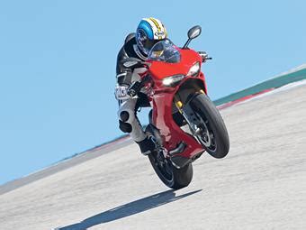 DUCATI 1299 PANIGALE Motorbike Reviews