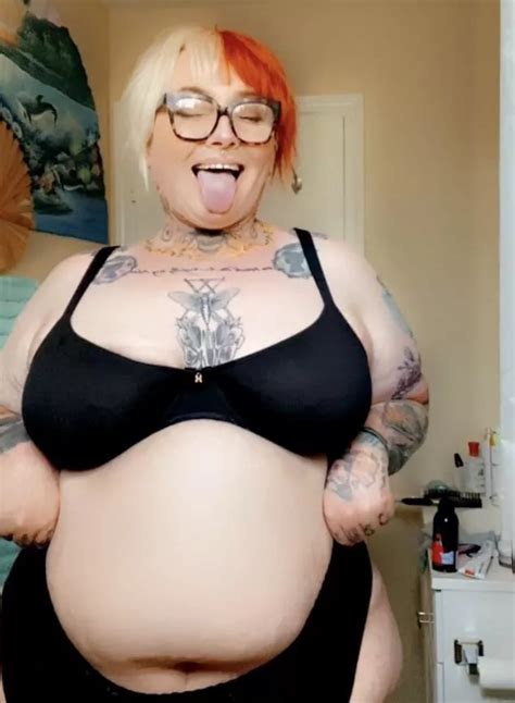 Happy Hump Day Nudes Voluptuous NUDE PICS ORG