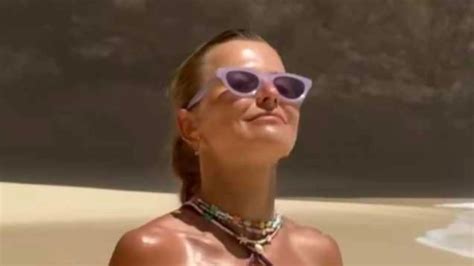 Anna Lewandowska pokazała ciało w bikini i się zaczęło Lawina komentarzy
