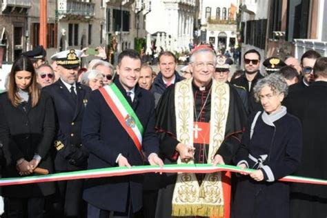 Festa Della Madonna Della Salute Inaugurato Oggi Il Ponte Votivo Oggi Notizie