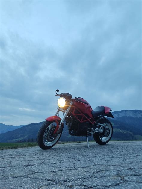 Ducati Monster S2r 800 Motochecker