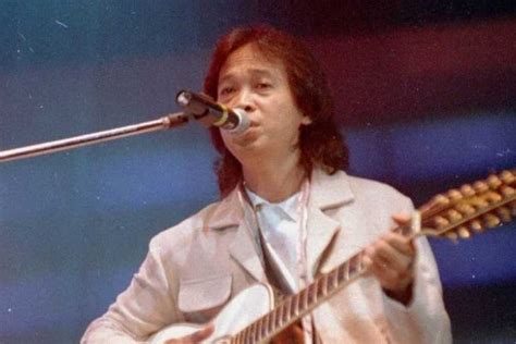 13 Lagu Lawas Indonesia yang Bisa Bikin Kamu Nostalgia