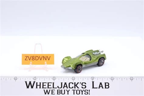 Mantis Light Green Spectraflame Redline Hot Wheels Mattel Vintage RL Wheeljack S Lab