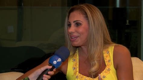 Ângela Bismarchi Que Também Perdeu Irmã Durante Reality Fala Sobre