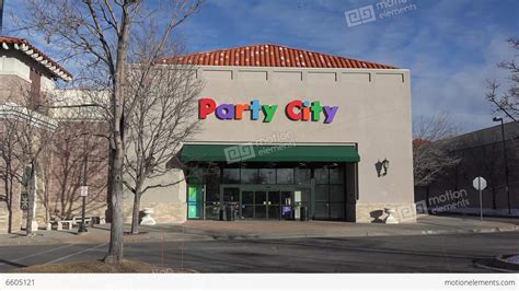 Party City Store Building Focus Stock video footage | 6605121