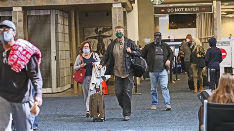 Passengers are debating the milwaukee district north schedule delays 29
