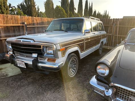 Jeep Grand Wagoneer Suv White Wd Automatic Classic Jeep