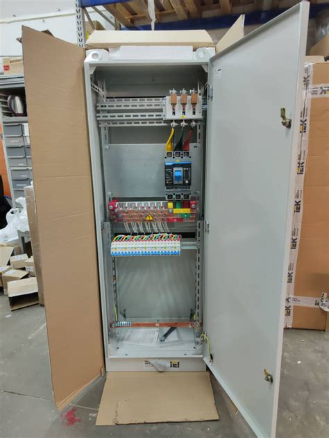 Щит напольный ВРУ 300А 1600х600х400 IP31 (Автоматика CHINT: вводной ...