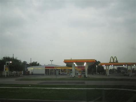 Shell Gas Station | petrol / gas station