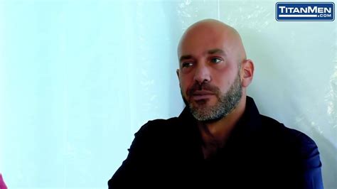 Vídeos porno Titan Men gay gratuitos titanmen xHamster
