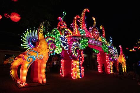 Asian Lantern Festival At Cleveland Metroparks Zoo