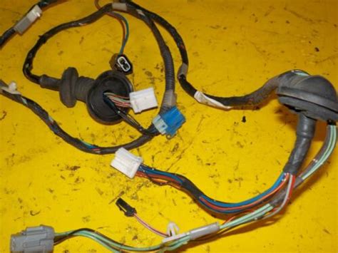 95 02 Isuzu Trooper Passenger Rear Right Door Wire Harness Power