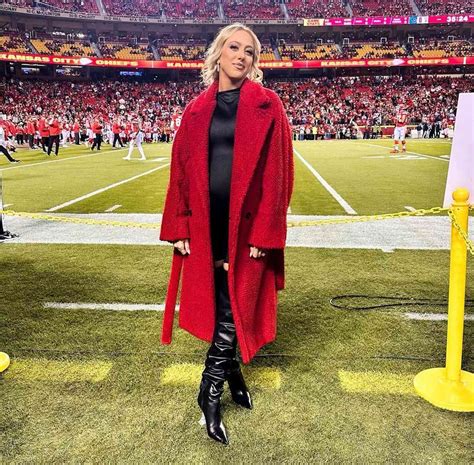 When It Comes to Game-Day Style, Brittany Mahomes Is an Experienced ...