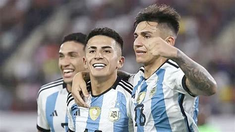 Argentina vs Paraguay en la Fase Final del Preolímpico Sub 23 día y