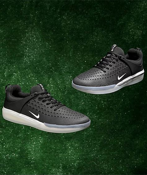 Nike SB Nyjah 3 Black & White Skate Shoes