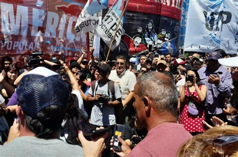 Organizaciones Sociales Cortan El Puente Pueyrred N Por La Baja De