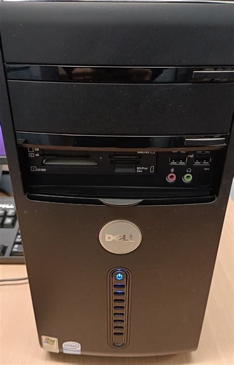 Dell Vostro 200 Desktop Computer Dual Core 1 6 Ghz 2GB RAM 250GB HD