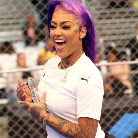 7 Hot Sexy Donna Marie Lombardi Bikini Pics