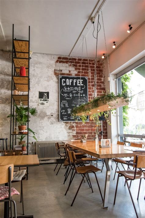Pin By Farm Punpaporn On คาเฟ่ Cafe Interior Design Coffee Shop