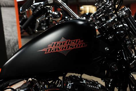 harley davidson raises dividend wsj