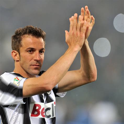 Alessandro Del Piero Compie 46 Anni Gli Auguri Della Juventus E Degli Ex Compagni Giornale Di