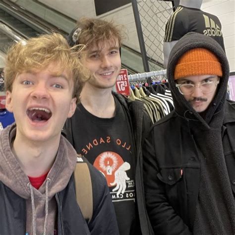 TommyInnit Wilbur Soot Ash Kabosu Hot British Men Pretty Boy Swag Silent Man